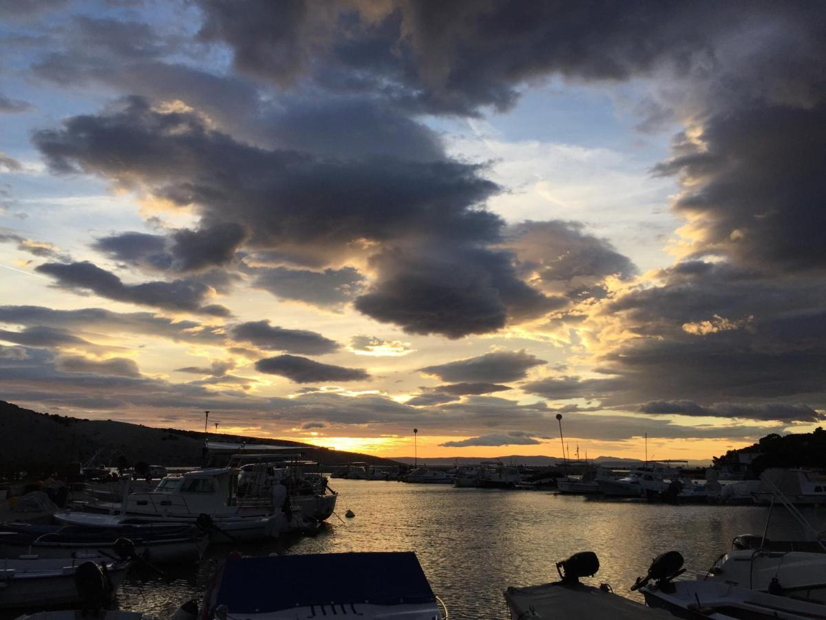 Apartman Marija Lopar Dış mekan fotoğraf